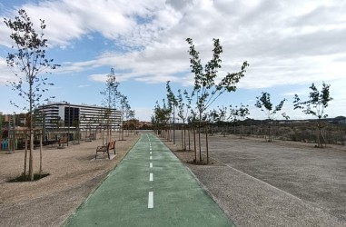 Parque Norte en la zona de Rosales del Canal, junto a Sinfonía del Canal